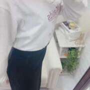 ヒメ日記 2026/04/23 12:47 投稿 すみれ 秋葉原鑑賞ガール