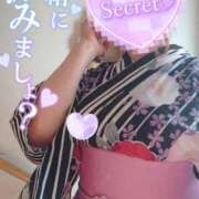 やすこ 暑中お見舞い申し上げます💝 完熟ばなな神戸・三宮店