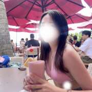 りり りりです🩷 エマニエル秋葉原