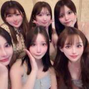 みゆう 🦋6👩🏻‍❤️‍💋‍👩🏻車🤍 ムーランルージュ