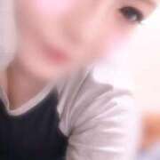 れみ 今日います♡ The White