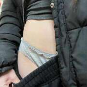 もえな 出勤しました🤍 リアル 日本橋店