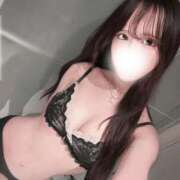 うるみ◇小柄な美形女子大生◇ 出勤したよ🎀 H-ash（アッシュ）