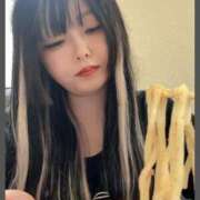 ゆに★(低身長女王様) 12:00から出勤です！ ぽっちゃり女神 あぷろでぃーて