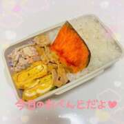 ともえ 😋🍴🍱 女の子がセルフで撮影する店！！成田デリヘル『生パネル』伝説