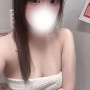 じゅり （ ・)( ・） エマニエル秋葉原