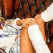 れいあ 乳首責めJK💗 ジュリアングループ三多摩店