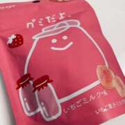 こはく 🍓今日のお供🍓 11チャンネル