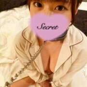 なお またね！ ノーブラで誘惑する奥さん谷九・日本橋