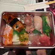 琴守 ねむり お寿司🍣💖 しゃせきょっ!XX教育される制服女子たち