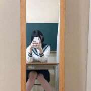 ヒメ日記 2026/05/28 08:49 投稿 琴守 ねむり しゃせきょっ!XX教育される制服女子たち
