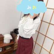ヒメ日記 2026/10/15 10:40 投稿 みお(昭和56年生まれ) 熟年カップル名古屋～生電話からの営み～