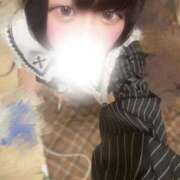 なな 小柄おっとり密着18歳 近距離密着型プレイ L＆Jブラザーズ