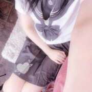 ヒメ日記 2026/04/22 10:19 投稿 姫ノ実 ひより しゃせきょっ!XX教育される制服女子たち