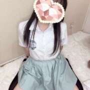 ヒメ日記 2026/05/09 21:29 投稿 姫ノ実 ひより しゃせきょっ!XX教育される制服女子たち