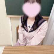ヒメ日記 2026/05/11 23:39 投稿 姫ノ実 ひより しゃせきょっ!XX教育される制服女子たち