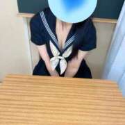 ヒメ日記 2026/05/16 16:19 投稿 姫ノ実 ひより しゃせきょっ!XX教育される制服女子たち