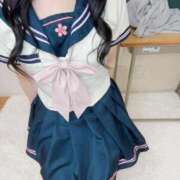 ヒメ日記 2026/08/09 01:09 投稿 姫ノ実 ひより しゃせきょっ!XX教育される制服女子たち