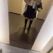 ヒメ日記 2026/08/11 12:29 投稿 姫ノ実 ひより しゃせきょっ!XX教育される制服女子たち