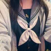ヒメ日記 2026/08/17 00:09 投稿 姫ノ実 ひより しゃせきょっ!XX教育される制服女子たち
