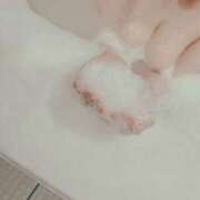 ゆい Q.好きな香水の香りは？ ちゃんこ大阪伊丹空港豊中店