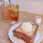 あかね お気に入りのカフェでちょっと一息 まつど女学園