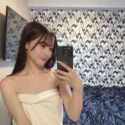 ゆら【恋確定反則級ヒロイン】 待ってます︎💕︎ STELLA NEXT－ステラネクスト－