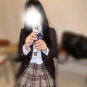 りお(妹系天使ちゃん) 「ロングヘアになりました🤍」 学園天国