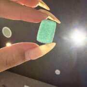 レイナ - ̗̀💙̟  ̖́-🤏 The White