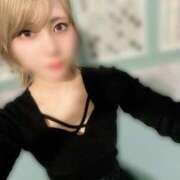 つばさ 金髪バック 新宿クリスタル