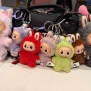 野田いおり★すらりと細い美脚♪ 見て見て💖 PLAY