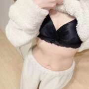 ヒメ日記 2026/03/02 06:15 投稿 野田いおり★すらりと細い美脚♪ PLAY