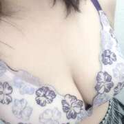 【こゆき】小柄でパイパン巨乳♪ ՞̥_̫_̥՞♡✨ バブルリングプラス