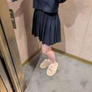 伊藤まりか★アイドル級！18歳♪ 出勤中だよ PLAY