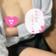 浜田りお お待ちしてます🍌 全裸にされた女たちor欲しがり痴漢電車