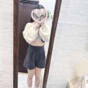 るな 雨ですね☔️ 秋葉原鑑賞ガール