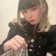 ひより 出勤してます！！ 東京シーメール倶楽部　新宿店