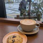ゆい ゆいのカフェ日記🍩☕∗*ﾟ 池袋しろパラ