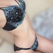 森下 ひなこ 🧸💌 AROMAGE（アロマージュ）