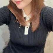 瀬戸あいな 出勤しました🌱 月の真珠-五反田-