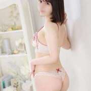 あずき ⚠️時間伸ばしました！！ The White