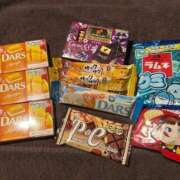 ゆいな お菓子🍫 池袋千姫