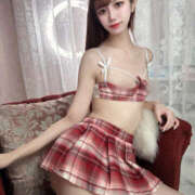 しゅうか もう少しだけって、、🤍 SEXIS-セクシーズ-