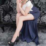 百桃(もも)【桃よりも甘い果実】 お知らせです🥲 美魔女コレクション別府店