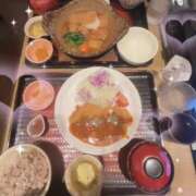 ヒメ日記 2026/03/31 13:28 投稿 もな 池袋あられ