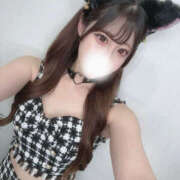 瞳/ひとみ・アイドル動画無料 雨の日限定で♡‬ Platinum Legend(プラチナムレジェンド)