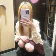 ゆいな 出勤しました🤍 チェリー新宿店