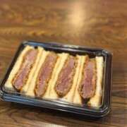 えな よてい 舐めフェチの会