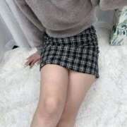 アズサ 中見たい人ー？🫠 Aroma De Pari（アロマ・デ・パリ）