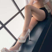 りな おはようございます！ 逢って30秒で即尺